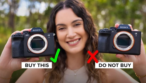 Two Sony Alpha mirrorless cameras held side-by-side, one marked with a green checkmark and one with a red X.