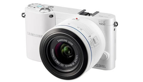 Samsung’s NX1000 SMART Camera With Built In WiFi