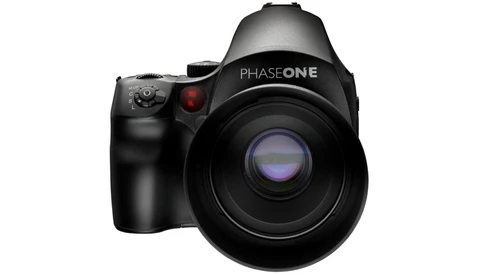 PhaseOne's New 645DF+ Medium Format SLR