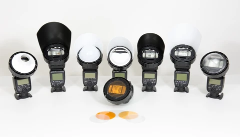 SpinLight 360: A New Unique Speedlight Flash Modifier