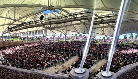 Did The Romney Campaign Photoshop This Or Is Someone Just Terrible With Their iPhone?