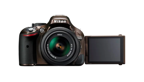 Nikon D5200 DSLR Announced!