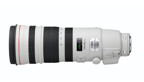 Canon's New 200-400mm f/4L IS  1.4x TC Lens Around the Corner?