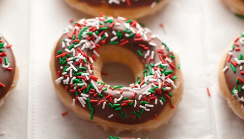 How To Perfectly Light Food Using a $10 Light and a T-Shirt