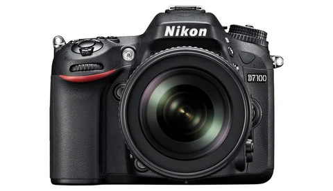 Nikon Announces D7100, Pre-Order Now!