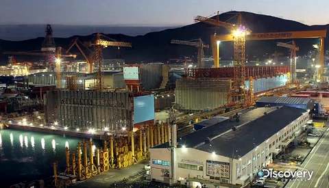 Discovery Channel's Timelapse Of The Worlds Largest Ship Being Built