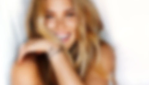 April Fool's: BTS Of Bar Refaeli's  First Nude Photoshoot