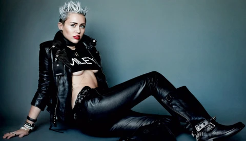Behind the Scenes of Miley Cyrus' Racy Photoshoot for V Magazine