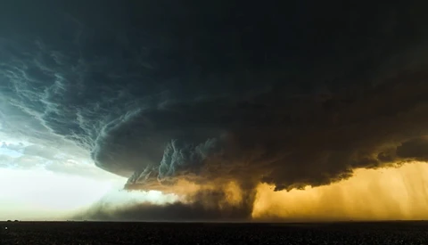 Gorgeous Supercell Storm Footage!