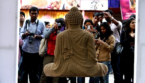 Islamic Seminary Calls Photography a Sin