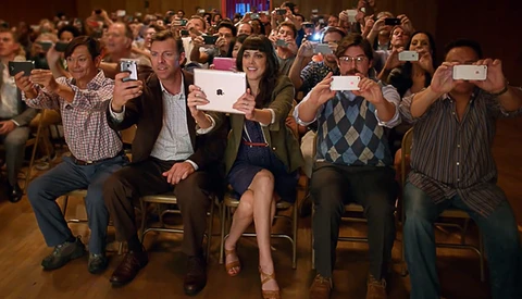 This Camera Phone Ad Is Hilarious, But Sadly Not Too Far From Reality