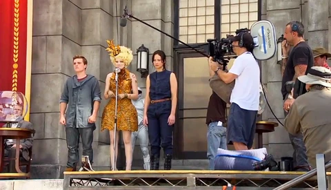 Behind the Scenes Footage of The Hunger Games: Catching Fire