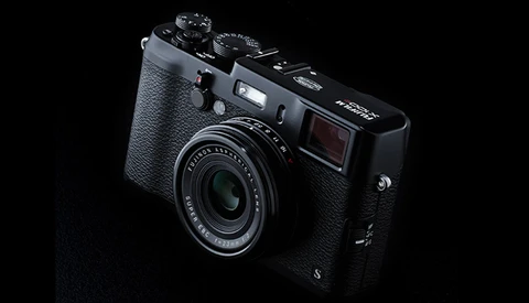 FujiFilm Announces the Beloved X100S in Black