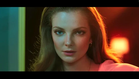 Color, Cinematography, Storytelling and Beauty Combine Wonderfully (Interview) - NSFW