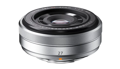 Fujifilm XF 27mm f/2.8 Lens only $200, Lexar 32GB 2-Pack on Sale