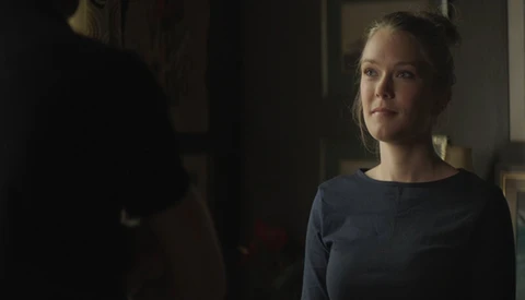 Cinematographer Eric Kress Crafts Light For A Scene In This Video Workshop