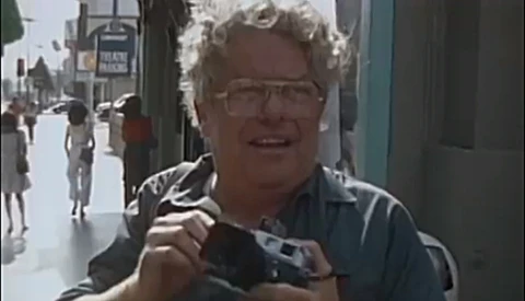 Behind the Scenes: Garry Winogrand at Work on the Street
