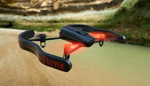 Parrot Bebop Drone Features 14 MP Camera & 2 Kilometer Range