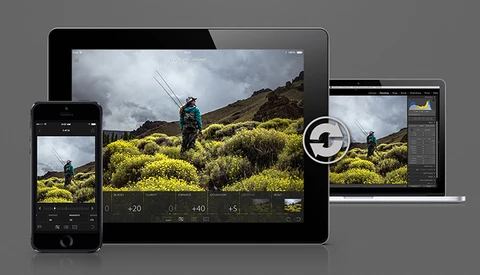 Adobe Lightroom Mobile Now Available on iPhone