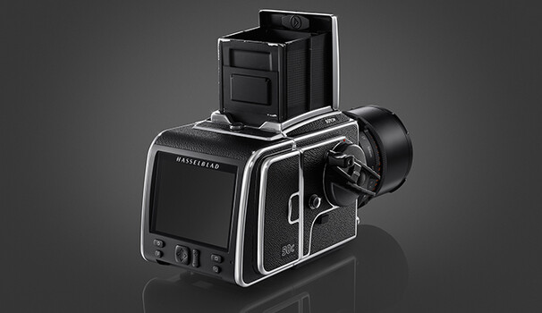 Hasselblad Launches the CFV-50c CMOS Back for V-System Cameras