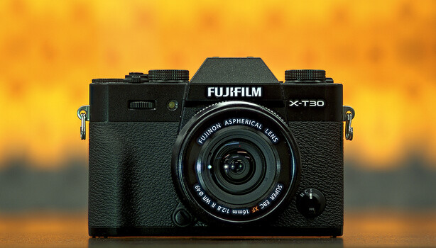 fujifilm-x-t30-16mm-wr-lens.