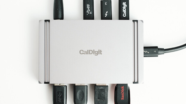 We Review the CalDigit Element Hub | Fstoppers