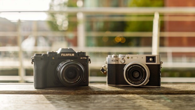 Fujifilm X100V Versus Fujifilm X-T5 With 23mm f/2 Lens | Fstoppers