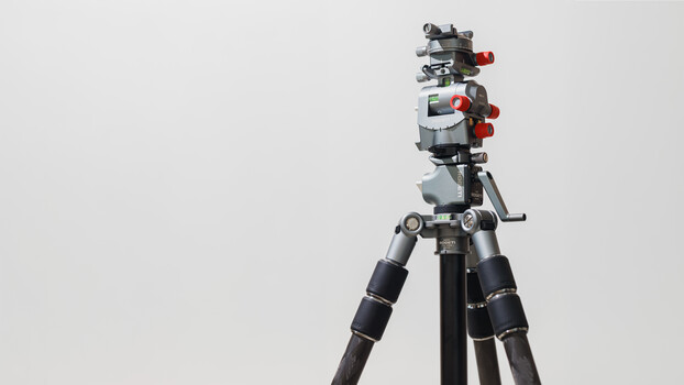 It has been a long time since I felt genuinely excited about a tripod and gear head