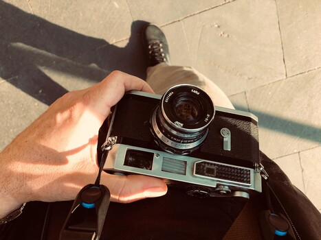 Photographer Explains Enduring Loyalty to Canon Cameras