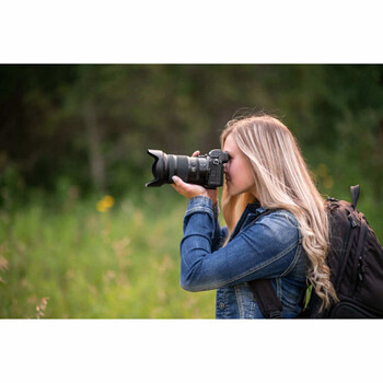 Overlooked Lenses Outperform Flagship Gear in Photo Production