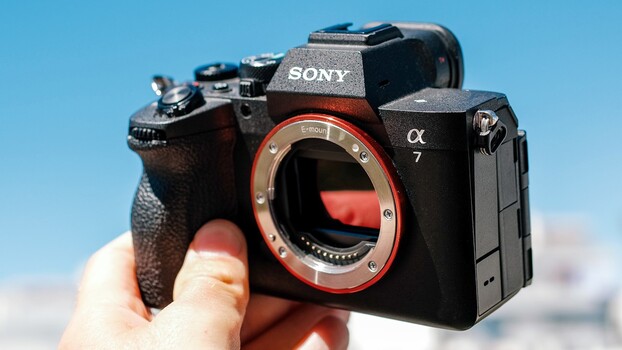 Jacek Sopotnicki's long-term real-world review of the Sony a7 V after paid shoots