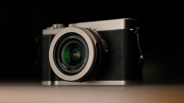 Benj Haisch tested the Panasonic Lumix L10 compact camera