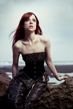 Carly-Jason-Lau-fstoppers-problem-natural-light-photographers