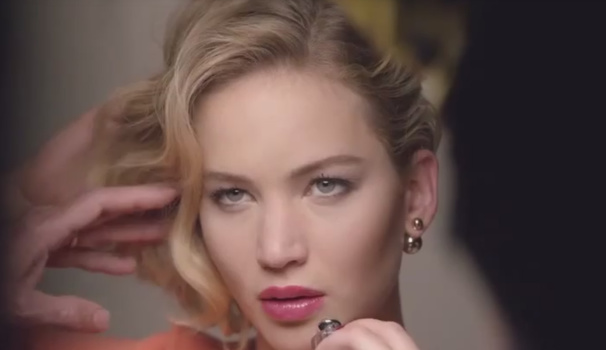 Did Photo Retouchers Photoshop Jennifer Lawrence S Face Too Much In New Dior Ad Fstoppers