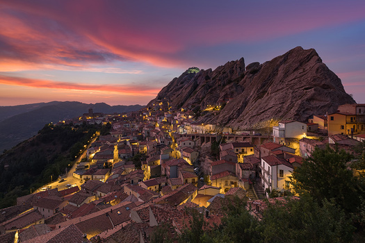 Fstoppers - Photographing the World 3 - Advanced Cityscapes with Elia Locardi Fstoppers - Photographing the World 3 - Advanced Cityscapes with Elia Locardi