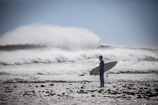 surf-waves-surfing-surfer-beach-ocean-pernicone