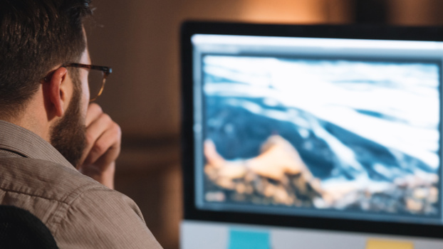 sony vegas vs adobe premiere reddit