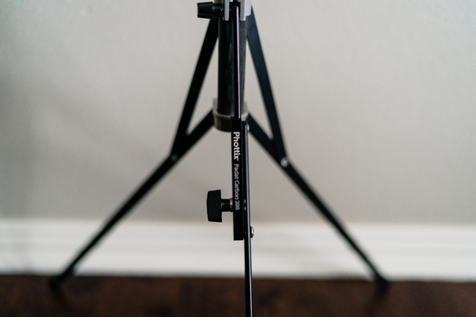 My New Favorite Light Stand Fstoppers Reviews The Phottix Padat Carbon 200 Fstoppers