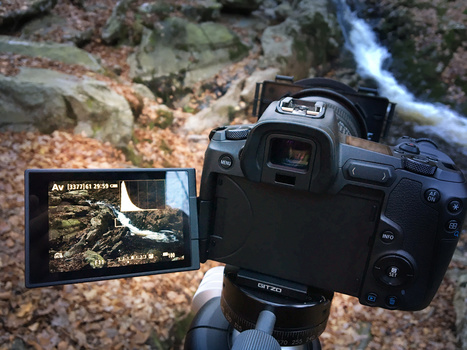 Showing the histogram in liveview or on the screen of a mirrorless camera can help determine the optimum exposure.