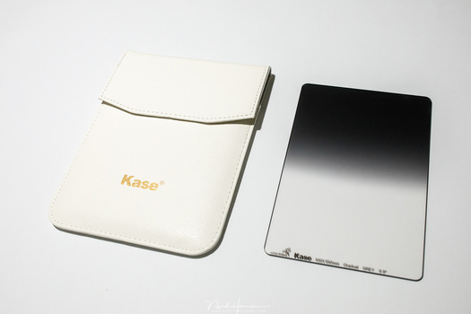 Each gradient neutral density filter has its own pouche. The type of filter is printed on the bottom of the filter.