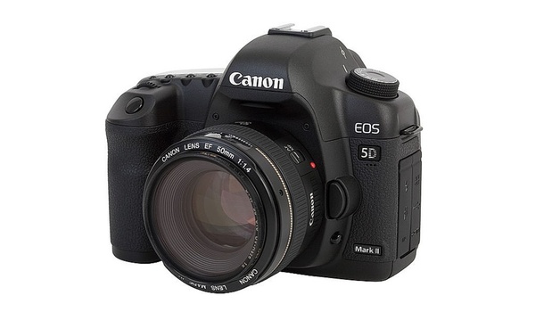 Would you pay to have additional firmware features or fixes on your Canon 5DII?