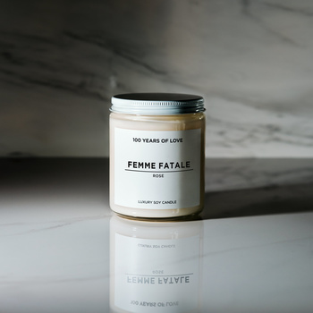 an example of a product shot with cinefoil - a totally covered speedlight with a small hole to create the small kiss of light on the right an example of a product shot with cinefoil - a totally covered speedlight with a small hole to create the small kiss of light on the right
