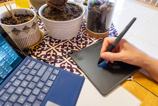 Fstoppers Reviews The Affordable Huion Hs64 Drawing Tablet Fstoppers