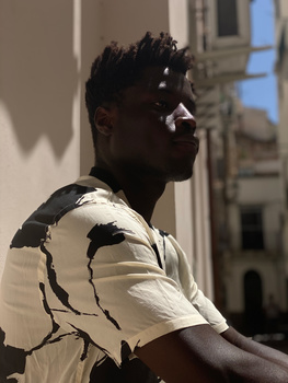 The iPhone 11 Pro seemed to have a bit of difficulty with this subject in the shadows in this photo from Apple's Press Kit. The iPhone 11 Pro seemed to have a bit of difficulty with this subject in the shadows in this photo from Apple's Press Kit.