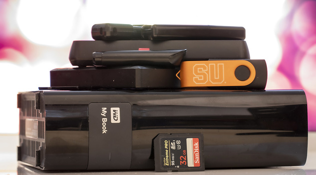 Trading in a pile of hard drives and flash drives for a NAS unit made life a lot more organized. Trading in a pile of hard drives and flash drives for a NAS unit made life a lot more organized.