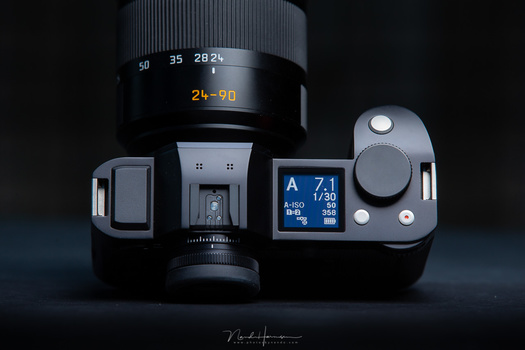 The viewfinder of the Leica SL is the most beautiful one I have ever used. But the modern mirrorless cameras like the Canon EOS R and Nikon Z 7 come close. More will follow.