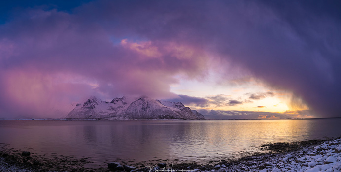 Clouds of the Polar Low at sunset (panorama from three 23mm shots, ISO320, f/8, 1/125s, handheld)