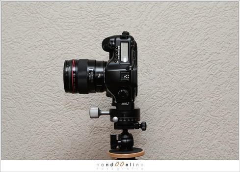 This is how a camera is fitted onto a tripod. I used an L-bracket and a panorama mount for rotating the camera. The rotation axis is approximately at the sensor location of the camera.