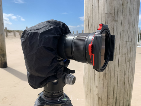 After I found out how much light can enter the camera through the optical viewfinder, I used a rain cover to avoid any light leaks. I think it would be great if Haida provided with something like this,