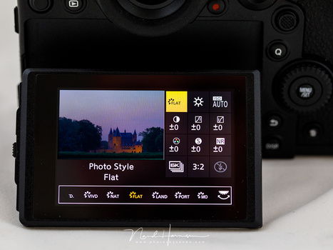 Pictures styles can give a lot of different looks to your image. And you can customize these also, if you like.
